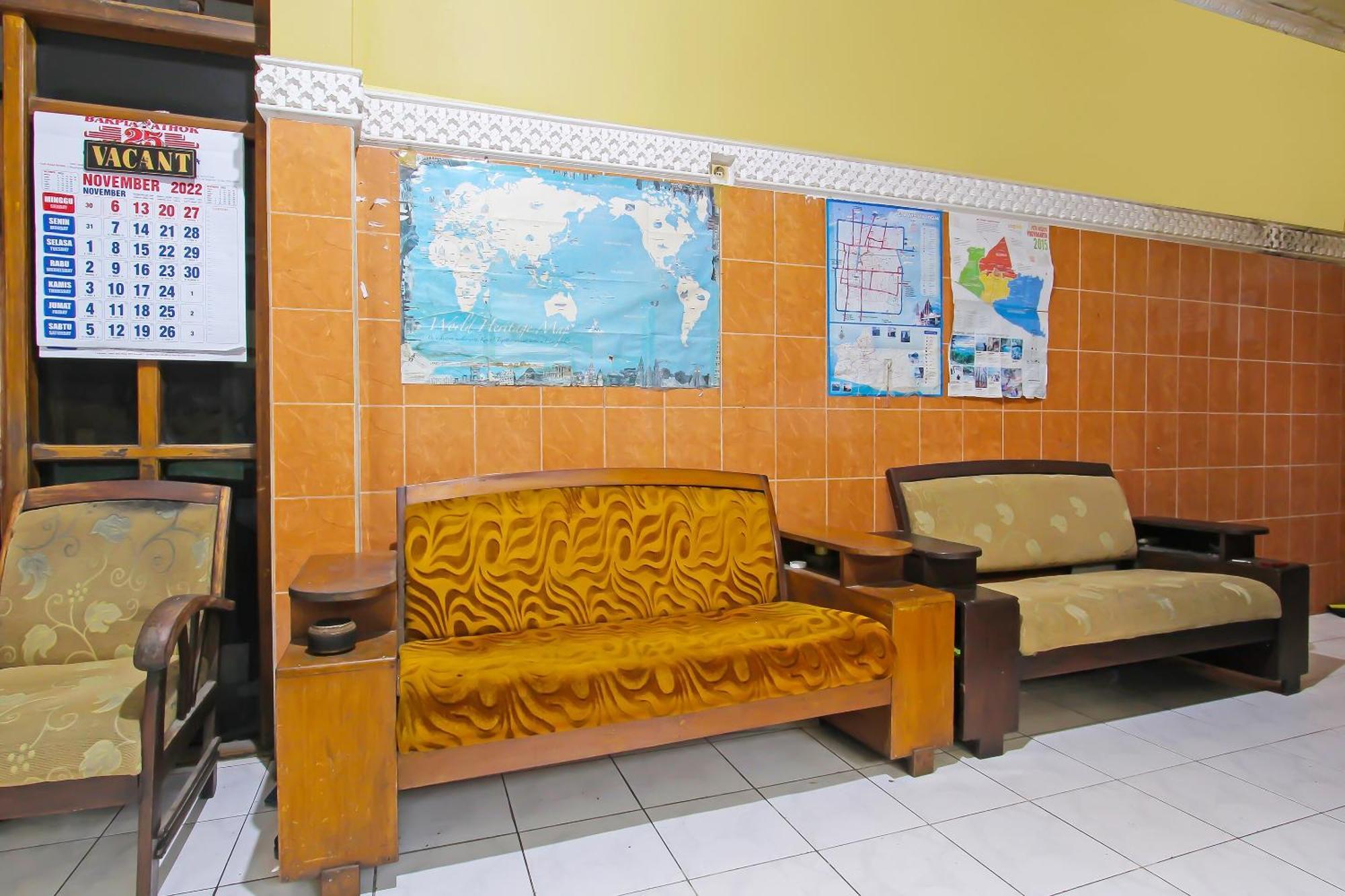 Spot On 91911 Rejeki Homestay Syariah Malioboro Джокякарта Екстериор снимка