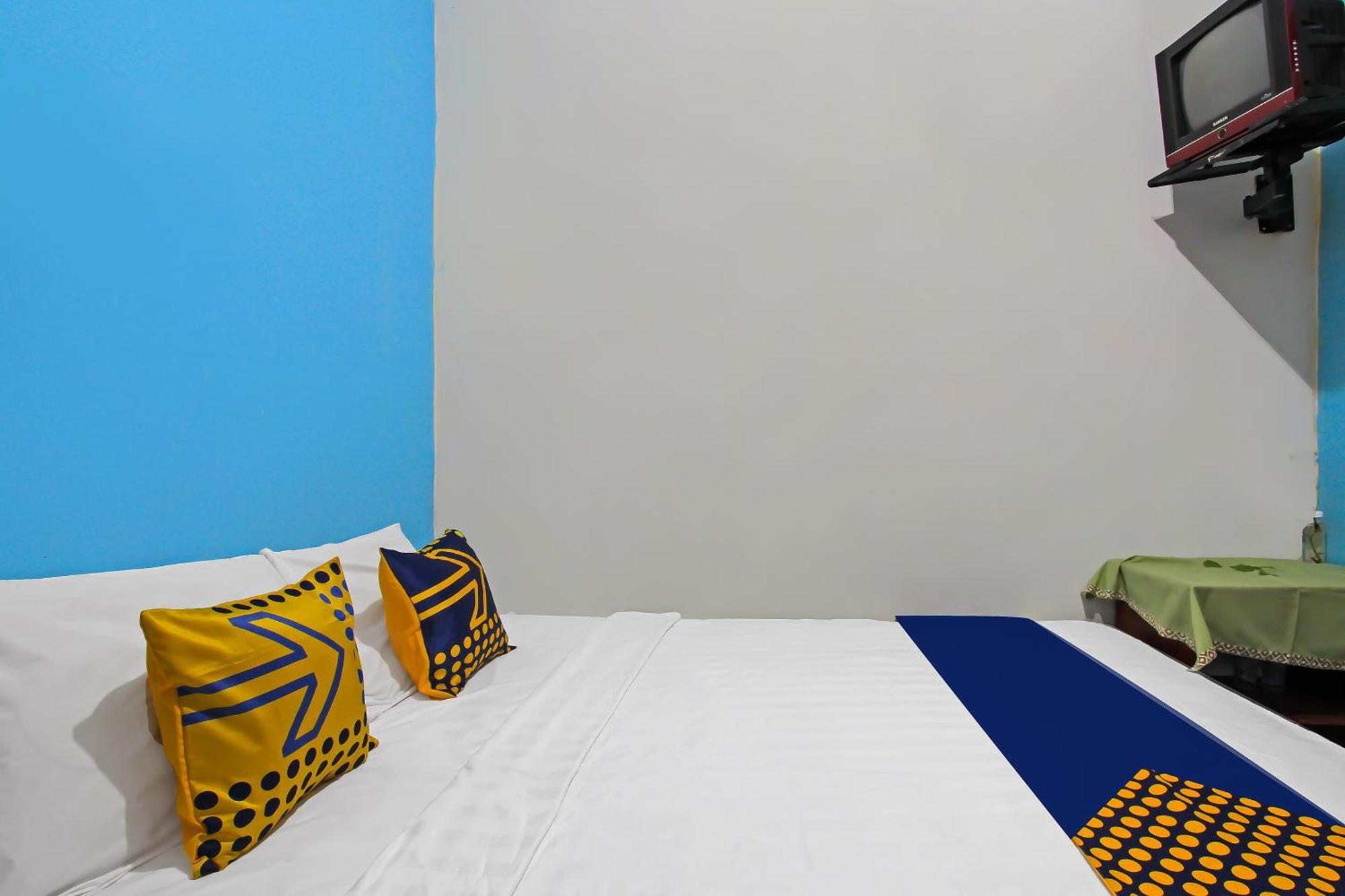 Spot On 91911 Rejeki Homestay Syariah Malioboro Джокякарта Екстериор снимка